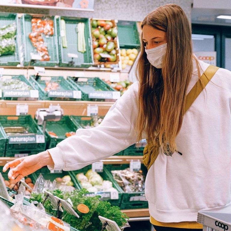 Lee más sobre el artículo En El Supermercado…