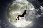 A Un Paso De La Luna – Ana Mena, Rocco Hunt –