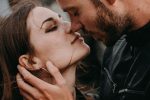Tired of Being Sorry – Enrique Iglesias ft Nadia –
