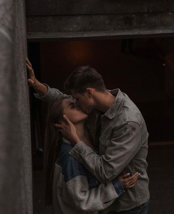 Lee más sobre el artículo La Historia De Un Amor  – Marina Carmona –