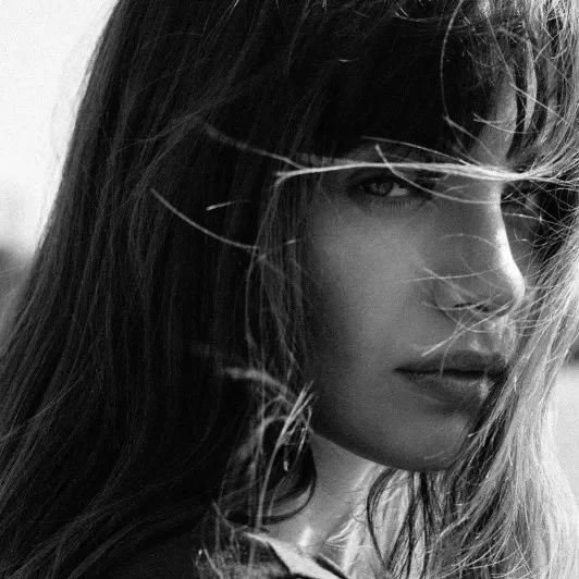 Lo Aprendí de Ti - HA-ASH -
La música revela la verdad que la mente intenta ocultar...Lee y escucha esta canción que habla de emociones que el corazón siente y que a veces niega reconocer, en mi Blog.

Rovica.