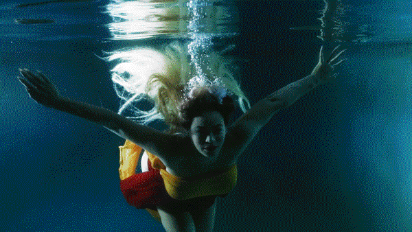 Lee más sobre el artículo Naughty Boy – Runnin’ (Lose It All) ft. Beyoncé, Arrow Benjamin
